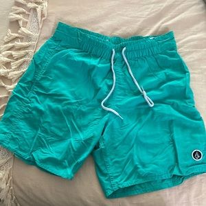 Volcom shorts